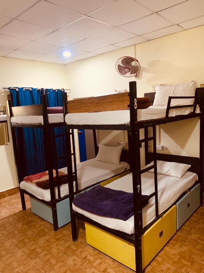 Vagabond Stay Hostel Váránasí Exteriér fotografie