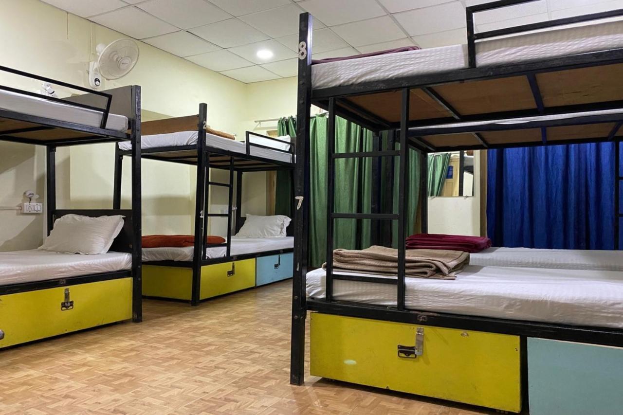 Vagabond Stay Hostel Váránasí Exteriér fotografie