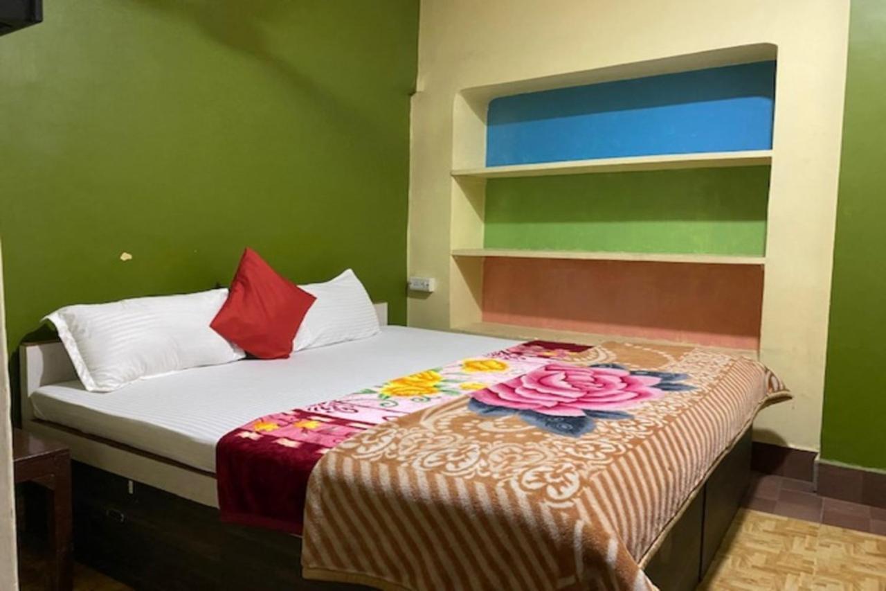 Vagabond Stay Hostel Váránasí Exteriér fotografie